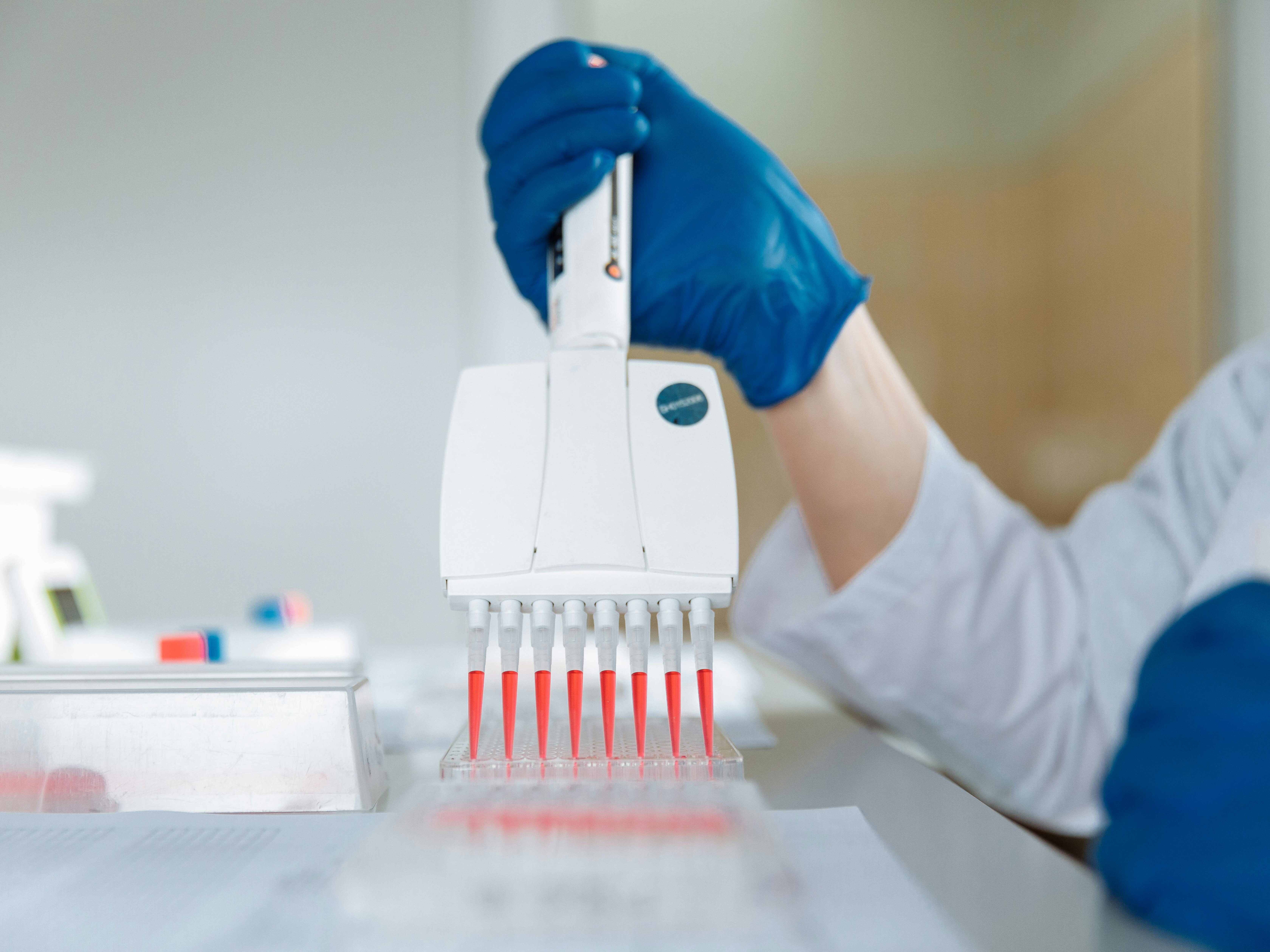 Rapid Discovery of Selective Anti-pHLA Antibodies for CAR-T Cell Therapy in Melanoma